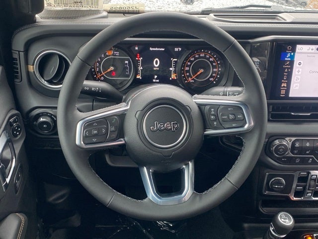 2025 Jeep Wrangler WRANGLER 4-DOOR SAHARA