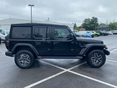 2025 Jeep Wrangler WRANGLER 4-DOOR SAHARA