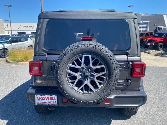 2025 Jeep Wrangler WRANGLER 4-DOOR SAHARA