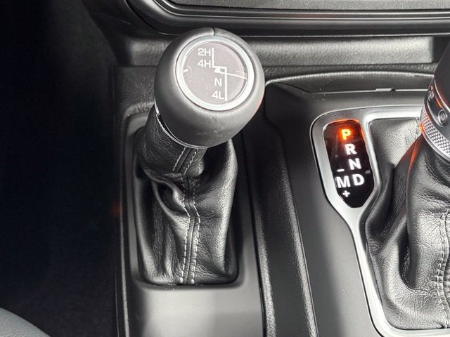 2027 Jeep Wrangler WRANGLER 4-DOOR SAHARA