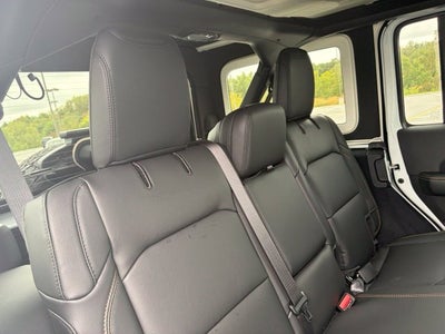 2027 Jeep Wrangler WRANGLER 4-DOOR SAHARA