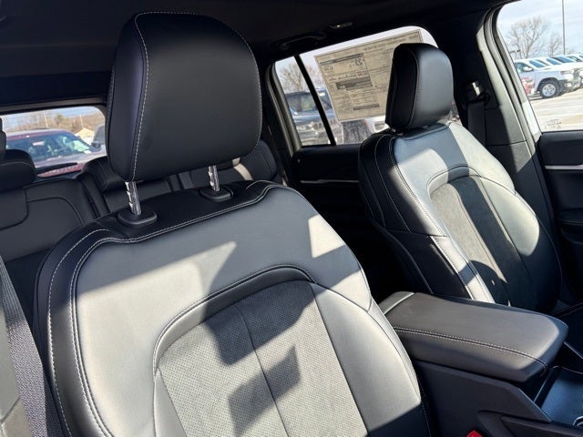 2026 Jeep Grand Cherokee GRAND CHEROKEE ALTITUDE 4X4