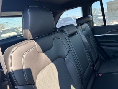 2026 Jeep Grand Cherokee GRAND CHEROKEE LAREDO ALTITUDE 4X4