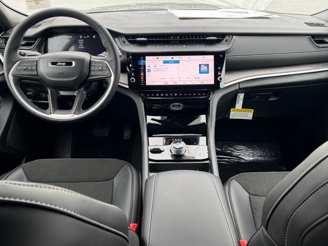 2026 Jeep Grand Cherokee GRAND CHEROKEE ALTITUDE 4X4