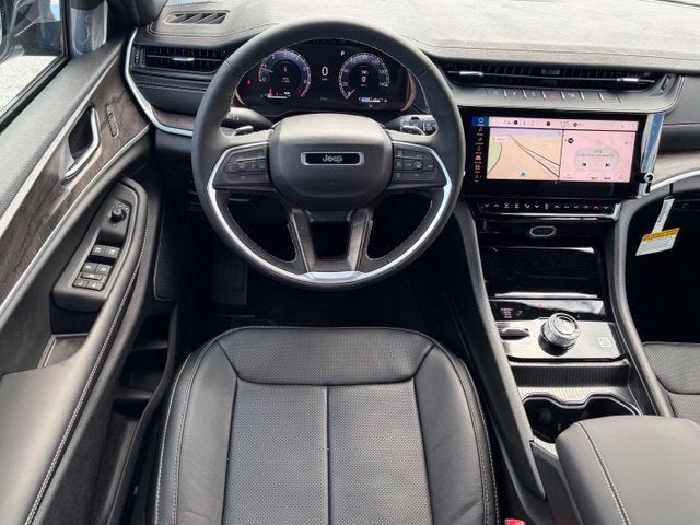 2027 Jeep Grand Cherokee GRAND CHEROKEE LIMITED RESERVE 4X4