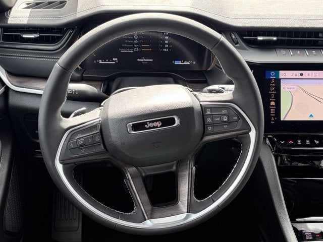2027 Jeep Grand Cherokee GRAND CHEROKEE LIMITED 4X4