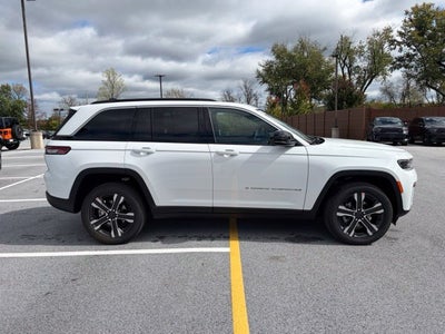 2027 Jeep Grand Cherokee GRAND CHEROKEE LIMITED 4X4