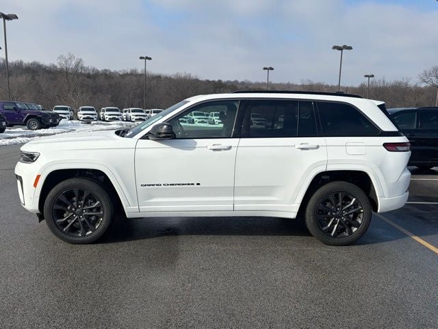 2026 Jeep Grand Cherokee GRAND CHEROKEE LIMITED RESERVE 4X4