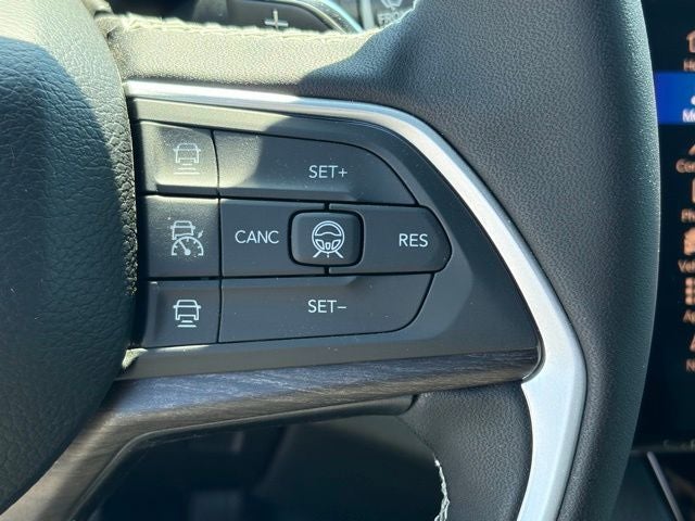 2026 Jeep Grand Cherokee GRAND CHEROKEE LIMITED RESERVE 4X4