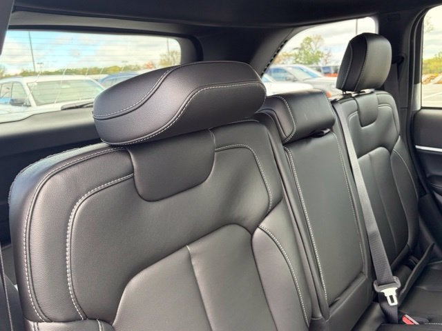 2027 Jeep Grand Cherokee GRAND CHEROKEE LIMITED 4X4