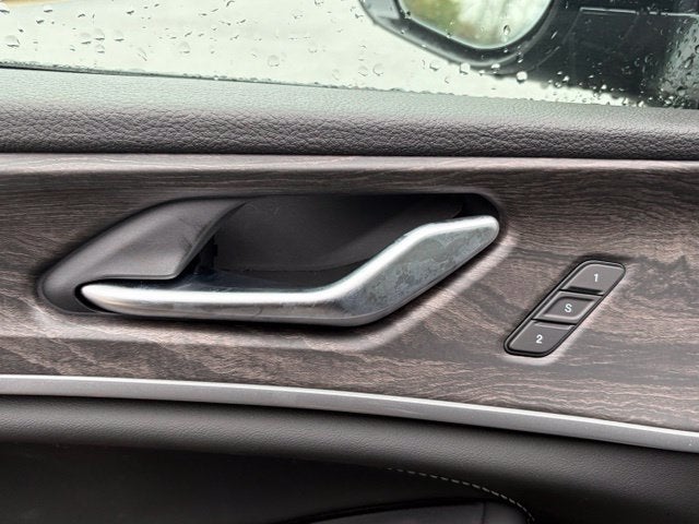 2027 Jeep Grand Cherokee GRAND CHEROKEE LIMITED RESERVE 4X4