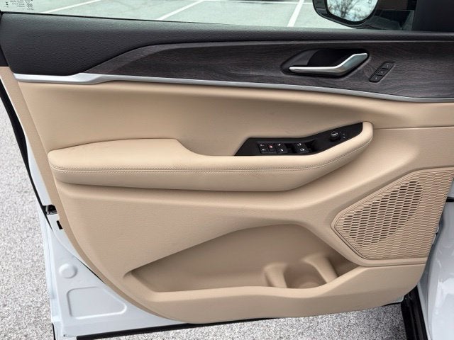 2027 Jeep Grand Cherokee GRAND CHEROKEE LIMITED 4X4