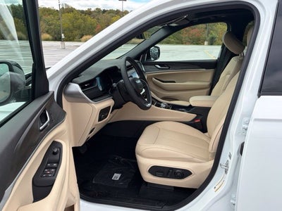 2027 Jeep Grand Cherokee GRAND CHEROKEE LIMITED 4X4