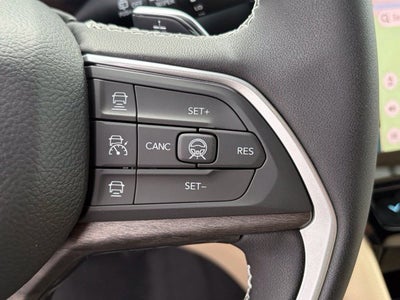 2027 Jeep Grand Cherokee GRAND CHEROKEE LIMITED 4X4