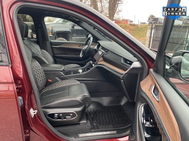 2022 Jeep Grand Cherokee Summit 4x4