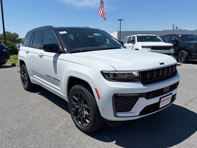 2026 Jeep Grand Cherokee GRAND CHEROKEE SUMMIT 4X4