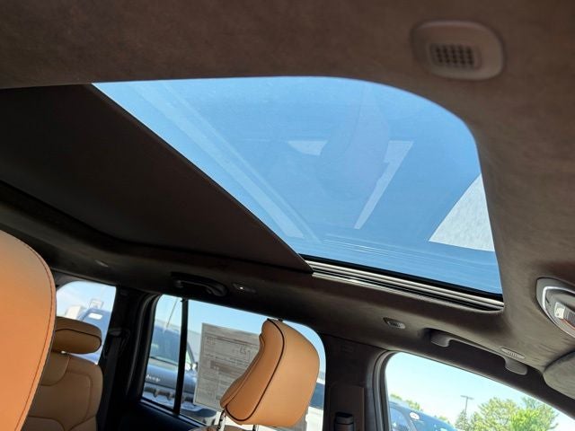 2026 Jeep Grand Cherokee GRAND CHEROKEE SUMMIT 4X4