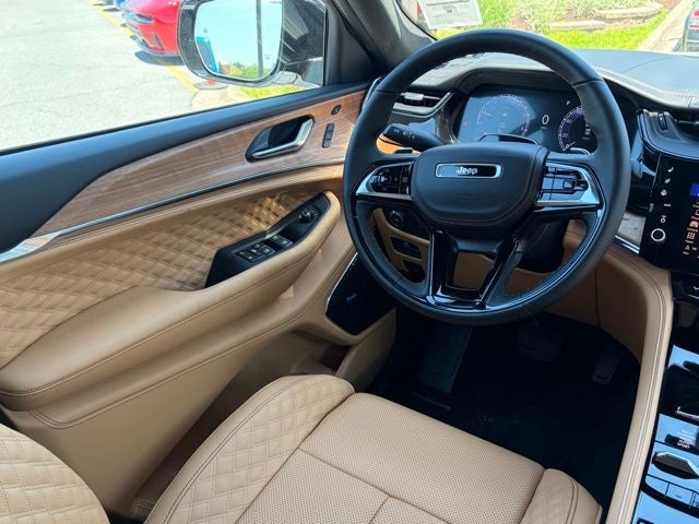 2026 Jeep Grand Cherokee GRAND CHEROKEE SUMMIT 4X4