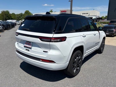 2026 Jeep Grand Cherokee GRAND CHEROKEE SUMMIT 4X4