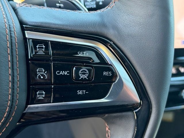 2026 Jeep Grand Cherokee GRAND CHEROKEE SUMMIT 4X4