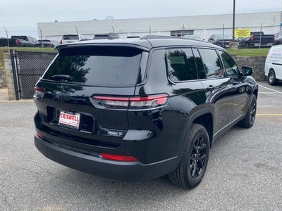 2025 Jeep Grand Cherokee L Altitude 4x4