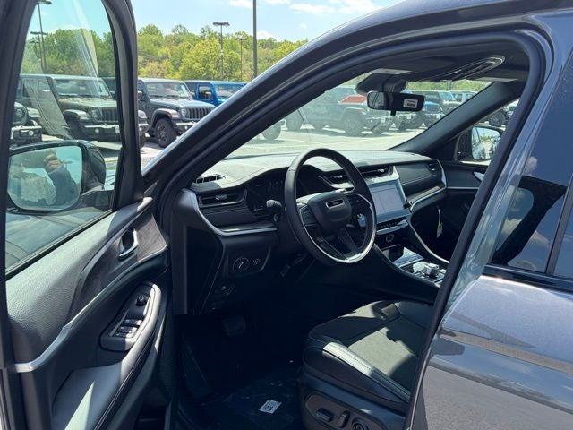 2026 Jeep Grand Cherokee GRAND CHEROKEE L LAREDO ALTITUDE 4X4