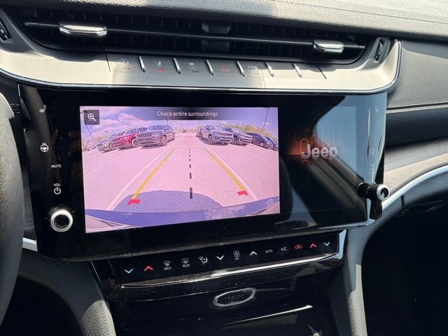 2026 Jeep Grand Cherokee GRAND CHEROKEE L LAREDO ALTITUDE 4X4