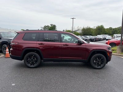 2026 Jeep Grand Cherokee GRAND CHEROKEE L LAREDO ALTITUDE 4X4