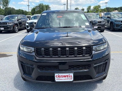 2026 Jeep Grand Cherokee GRAND CHEROKEE L LAREDO ALTITUDE 4X4