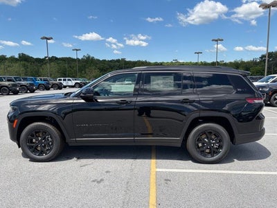 2026 Jeep Grand Cherokee GRAND CHEROKEE L LAREDO ALTITUDE 4X4