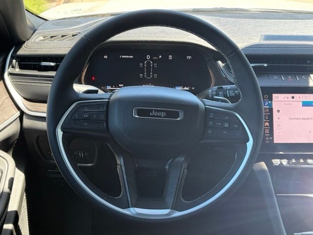 2026 Jeep Grand Cherokee GRAND CHEROKEE L LAREDO ALTITUDE 4X4