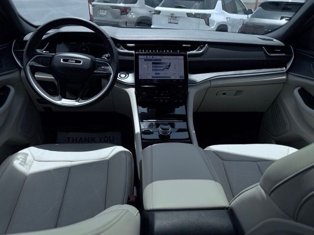 2023 Jeep Grand Cherokee L Limited 4x4