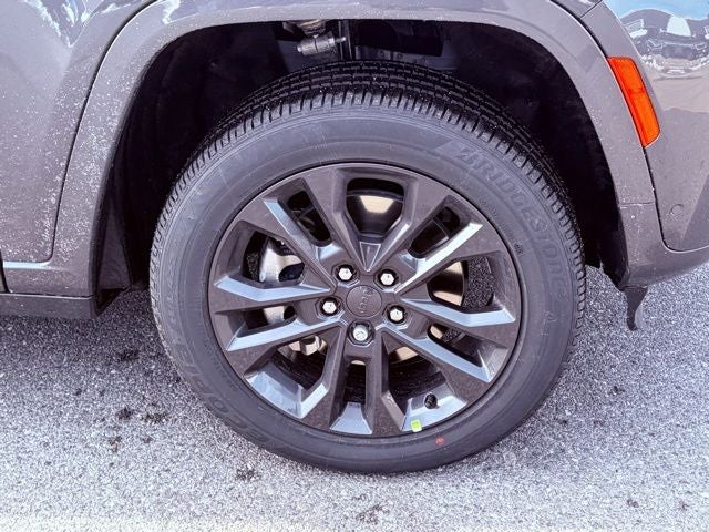 2026 Jeep Grand Cherokee GRAND CHEROKEE L LIMITED RESERVE 4X4