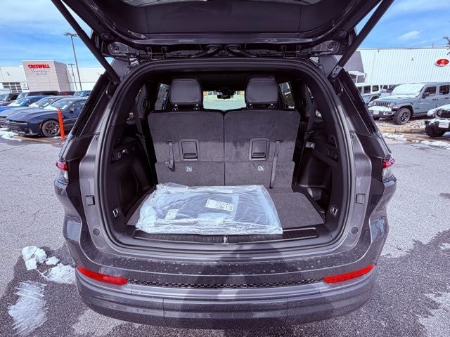 2026 Jeep Grand Cherokee GRAND CHEROKEE L LIMITED RESERVE 4X4