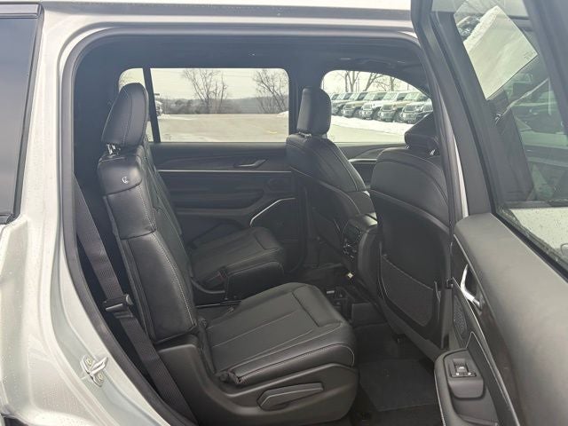 2026 Jeep Grand Cherokee GRAND CHEROKEE L LIMITED RESERVE 4X4