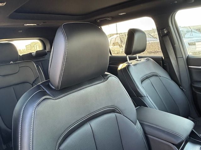 2026 Jeep Grand Cherokee GRAND CHEROKEE L LIMITED RESERVE 4X4