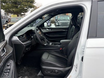 2026 Jeep Grand Cherokee GRAND CHEROKEE L LIMITED 4X4