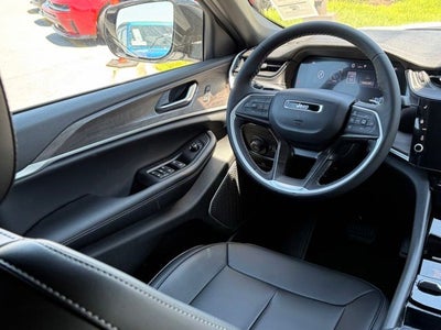 2026 Jeep Grand Cherokee GRAND CHEROKEE L LIMITED 4X4