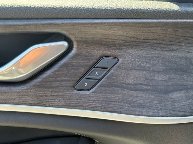 2026 Jeep Grand Cherokee GRAND CHEROKEE L LIMITED RESERVE 4X4
