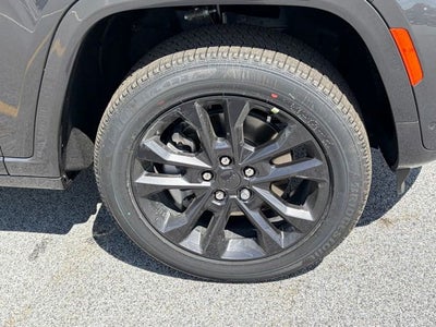 2026 Jeep Grand Cherokee GRAND CHEROKEE L LIMITED RESERVE 4X4