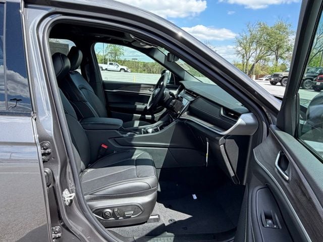 2026 Jeep Grand Cherokee GRAND CHEROKEE L LIMITED RESERVE 4X4