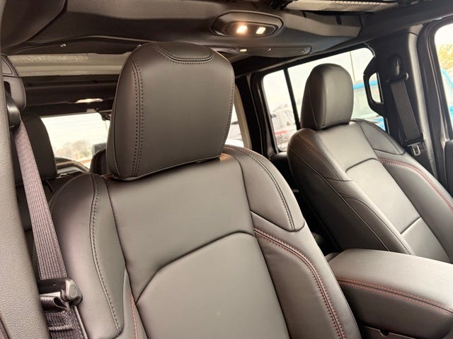 2026 Jeep Wrangler WRANGLER 4-DOOR MOAB 392