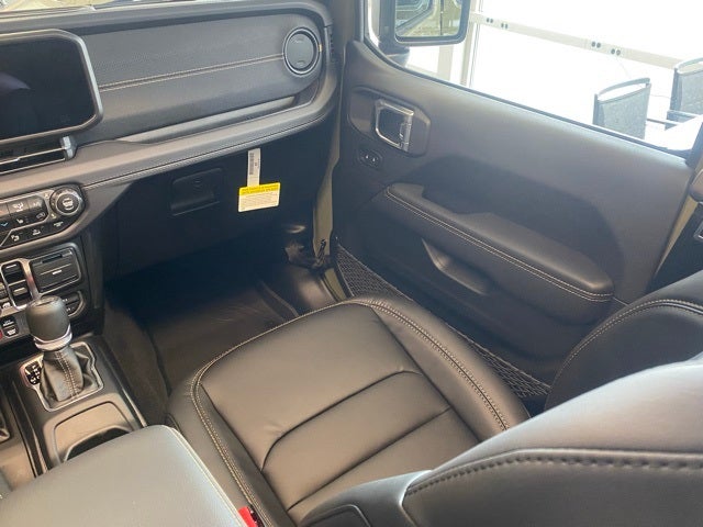 2025 Jeep Wrangler WRANGLER 4-DOOR RUBICON 392