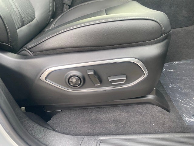 2024 Jeep Wagoneer WAGONEER L 4X4