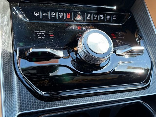 2026 Jeep Grand Wagoneer L Summit Reserve