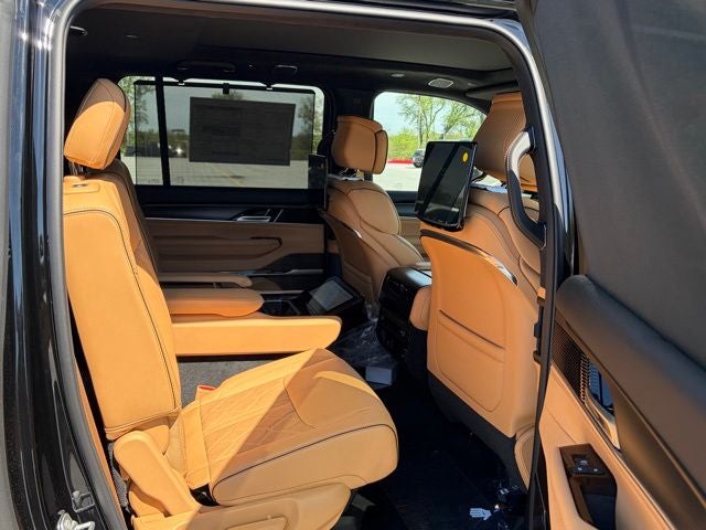 2026 Jeep Grand Wagoneer L Summit Reserve