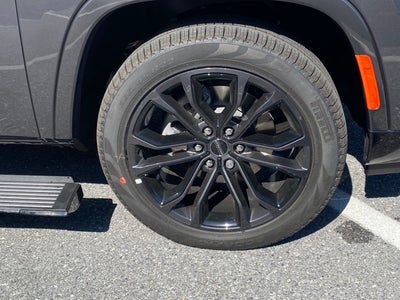 2023 Jeep Grand Wagoneer L Series III