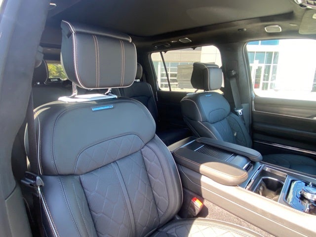 2023 Jeep Grand Wagoneer L Series III