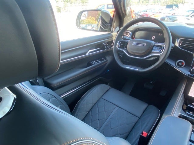 2023 Jeep Grand Wagoneer L Series III