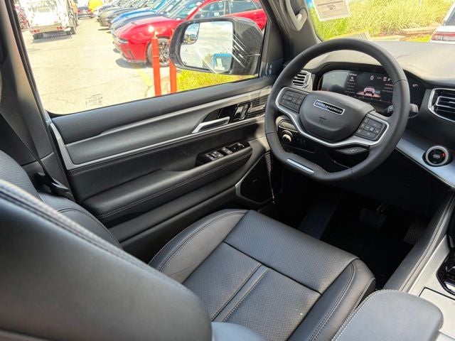 2026 Jeep Grand Wagoneer GRAND WAGONEER LIMITED RESERVE 4X4